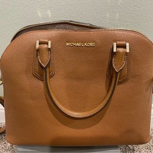 Michael Kors purse, medium. Tan color